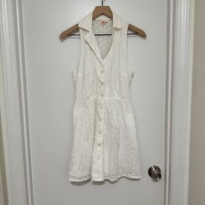 Black Poppy | White Eyelet Lace Sleeveless Button Front‎ Mini Dress, Size M